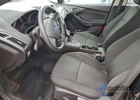 2016 Ford Focus S z USA, uszkodzony, nr VIN 1FADP3E2XGL236503